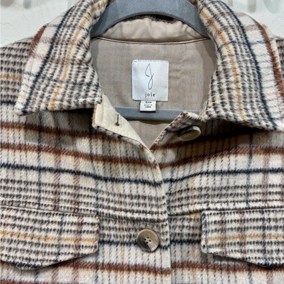 Fall Plaid Jacket - Picture 2 of 4